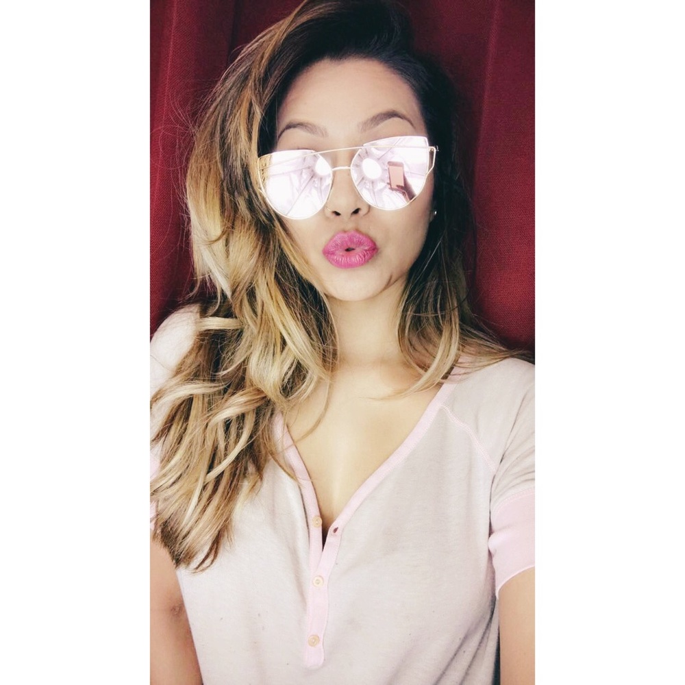 ❌SOLD❌Vintage Rose Gold Cat Eye Sunglasses